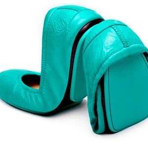 TIEK BLUE PATENT - 100% Genuine Leather - Size 7 GUC